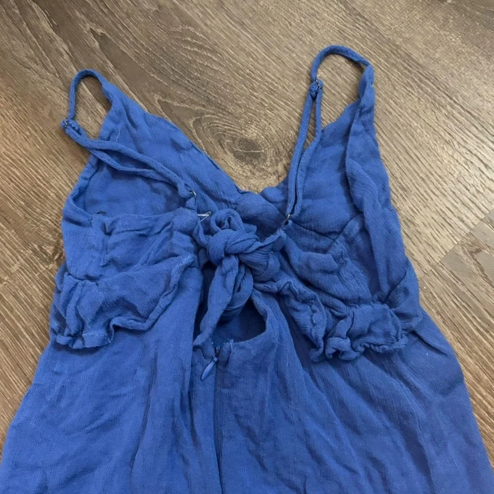 LULU’S DRESS - Picture 4 of 5